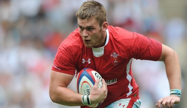 64278519_dan-lydiate-wales