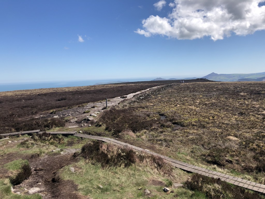 hiking trails ireland